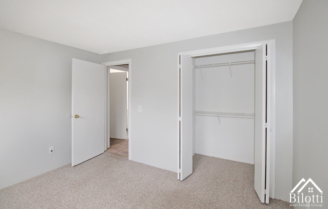2 beds, 1 bath, 683 sqft, $1,725, Unit 268-19