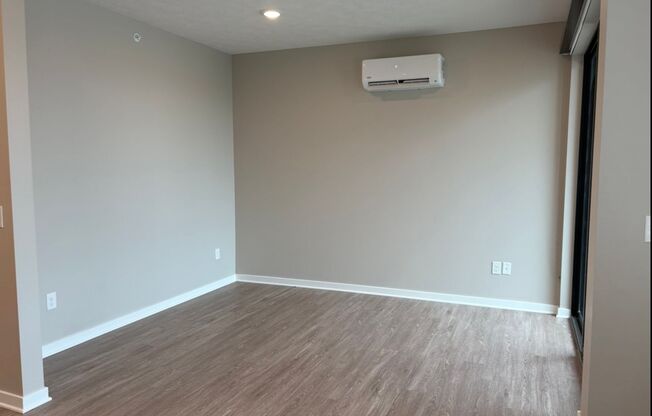 Studio, 1 bath, 601 sqft, $1,149, Unit 411