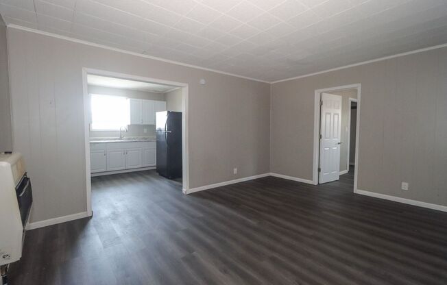 3932 Main St.