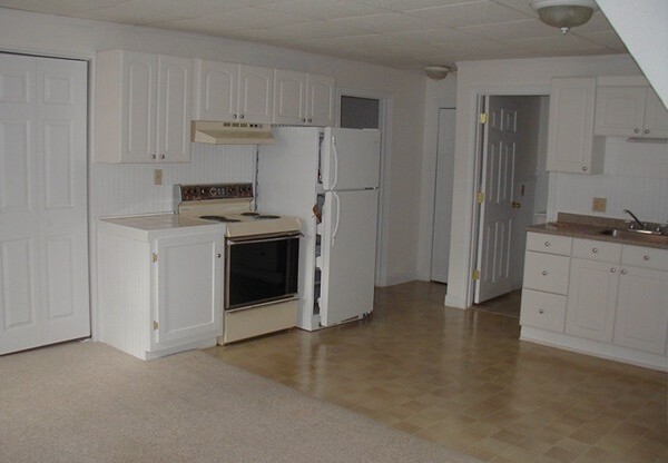 49 B DEAN AVE