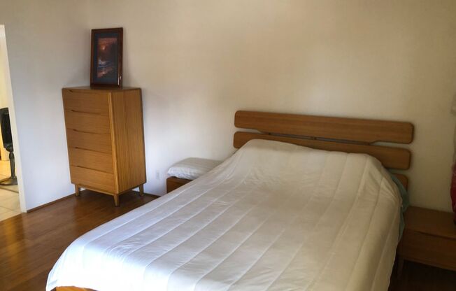 Conveniently Located, Beautifully Updated Condo