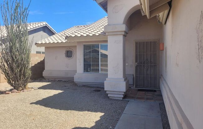 Charming 3 bedroom in Peoria!!