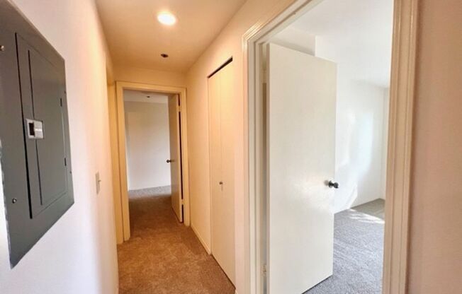 2 beds, 2 baths, 990 sqft, $2,595, Unit A 107