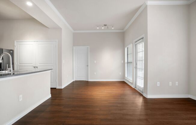 2 beds, 2 baths, 1,141 sqft, $2,102, Unit 01-129