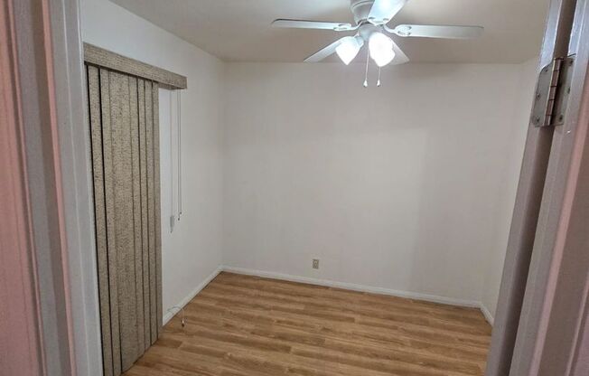 2 beds, 1 bath, $2,750, Unit #52