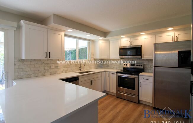 2 beds, 1 bath, 1,014 sqft, $1,499, Unit 498 E Paty Circle -Upstairs