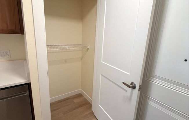 Studio, 1 bath, 448 sqft, $1,400, Unit A108