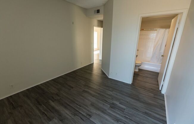 2 beds, 2 baths, 1,195 sqft, $4,598, Unit 100