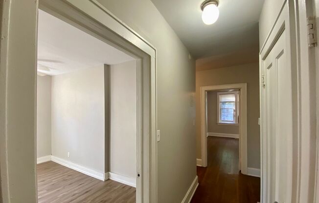 3 beds, 1 bath, 1,000 sqft, $1,500, Unit Unit 2