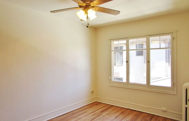 2 beds, 1 bath, $1,945, Unit 10