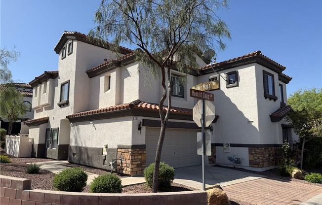 Gated 2BR Townhome with Loft, 2-Car Garage & Private Backyard