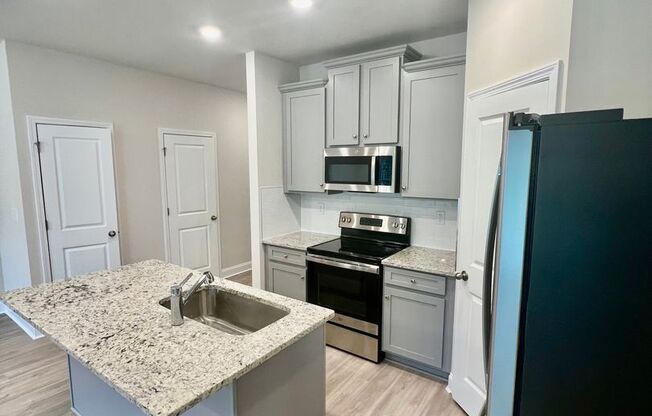3 beds, 2.5 baths, 1,407 sqft, $2,265, Unit 5131