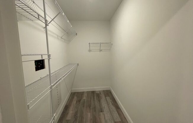 1 bed, 1 bath, 453 sqft, $2,000, Unit 403