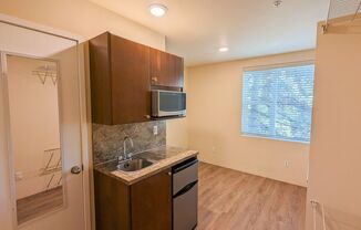 Partner-provided photo for $975 unit