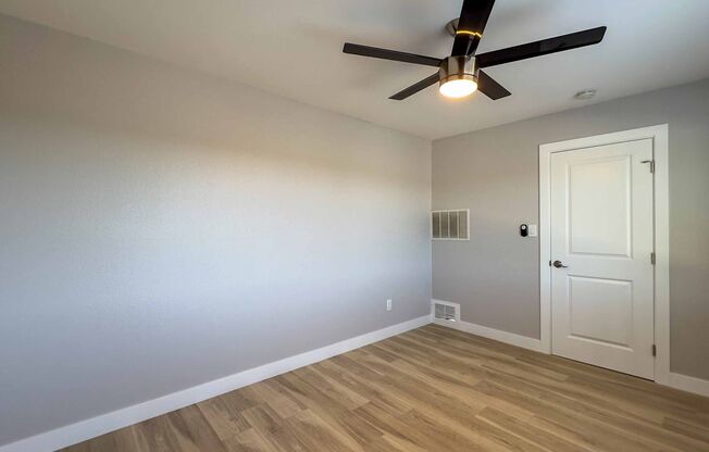 900-910 Manchester St