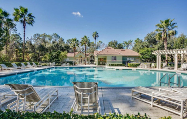 Beautifully maintained condo for rent in the Villas of Timberlin Park.