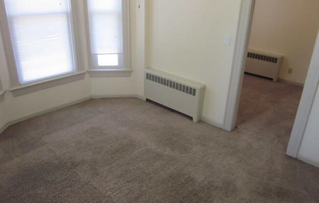 1 bed, 1 bath, 527 sqft, $650, Unit Apt 1