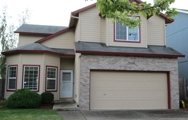 3194 SE Tumblestone Drive ~ Freshly Updated Home