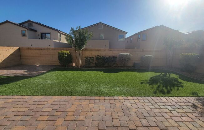 1121 Cliff Castle Ave