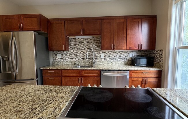 3 beds, 2 baths, 1,372 sqft, $3,700, Unit 1