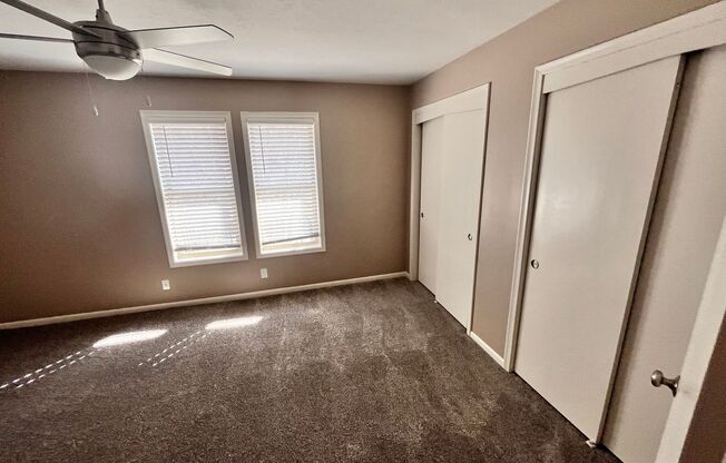 2 beds, 1 bath, 948 sqft, $1,199, Unit 119