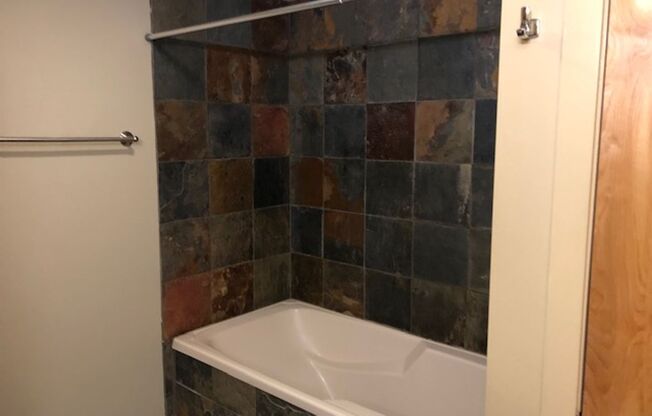 2 beds, 1 bath, 1,054 sqft, $1,825, Unit 202