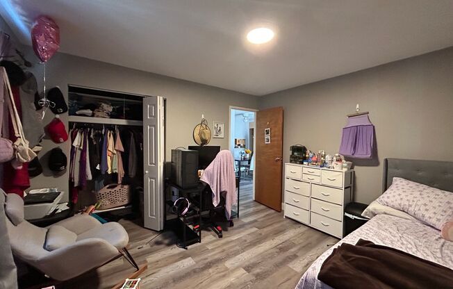 Broadway 732 LLC