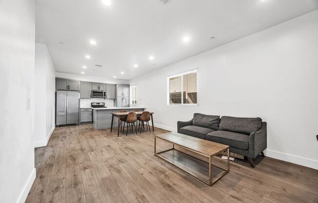 Soho Partners 1235