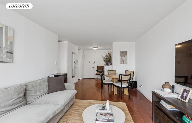 1 bed, 1 bath, 625 sqft, $5,000, Unit PHD