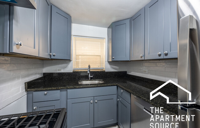 2754 West North Shore Ave.