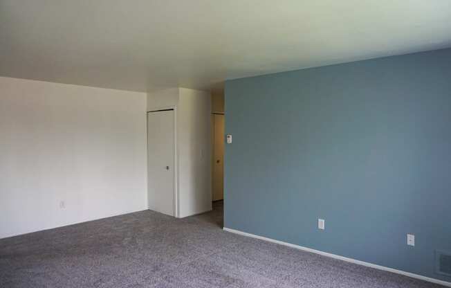 Spacious living room, at Gale Gardens Apartments