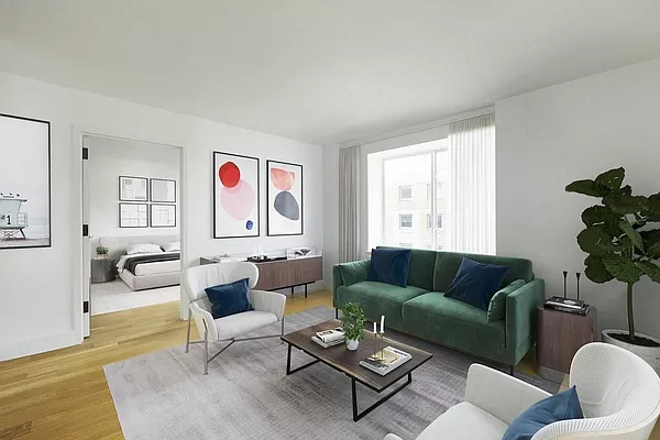 2 beds, 1 bath, $9,000, Unit 9E