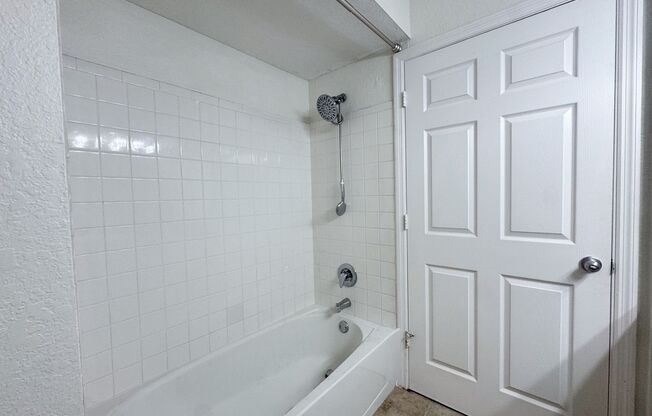 1 bed, 1 bath, $1,550, Unit Unit 5030