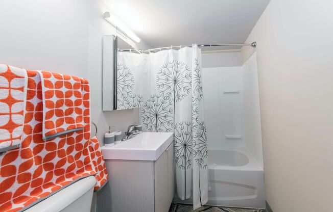1 bed, 1 bath, 417 sqft, $1,551, Unit 430