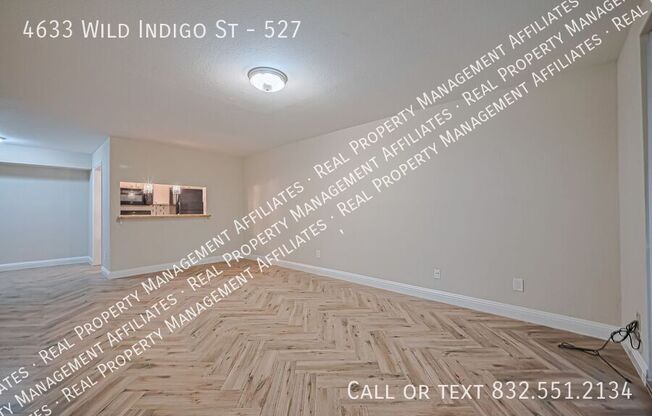 4633 WILD INDIGO ST