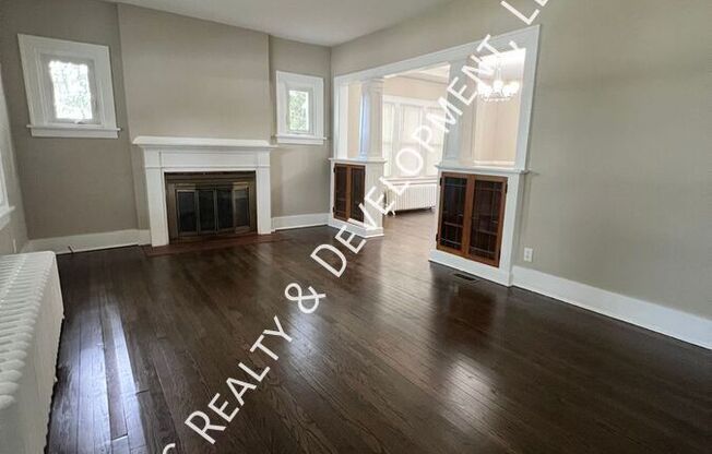 2317 MAPLE AVE