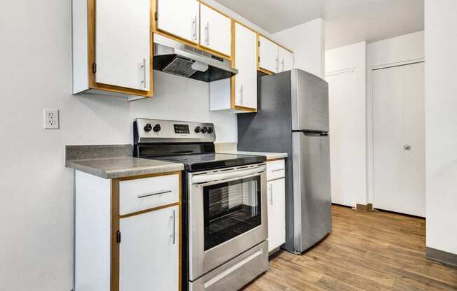 kitchen 2 Aloha Oregon Quatama Village Apartments 