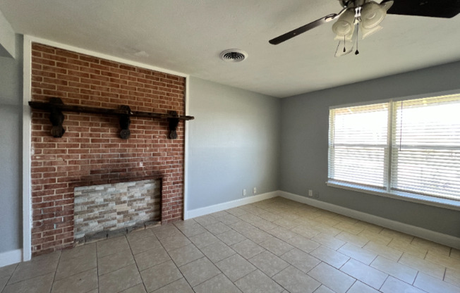 1807 FRAME ST