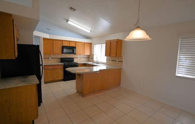 3 beds, 2 baths, $1,799