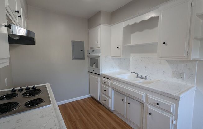 Suzanne Apartments