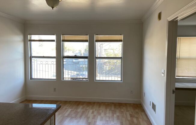 1 bed, 1 bath, $1,595