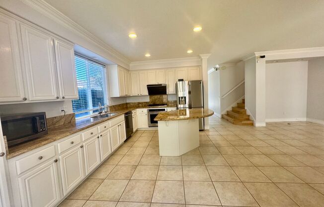 4 bedroom beautiful Irvine home in gated Northwood Pointe