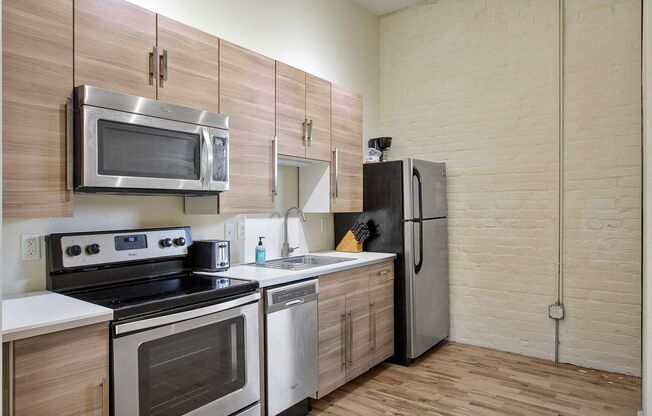 1 bed, 1 bath, $1,650, Unit Apt 8 Air BnB