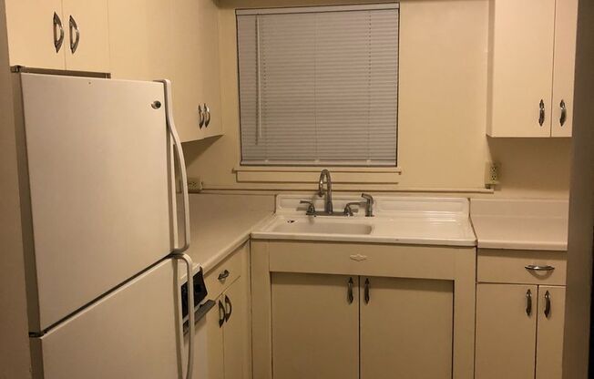 1 bed, 1 bath, 580 sqft, $625, Unit 1500-703