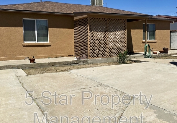 7623 COROZAL DR