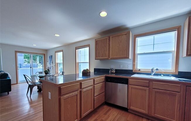 Great TownHome For Rent