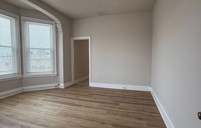 1113 Lafayette Avenue