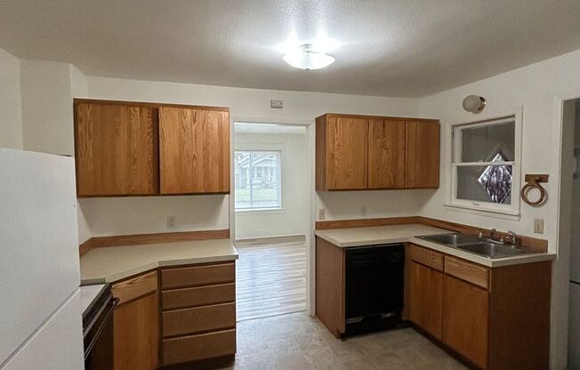 355-357 24th Ave