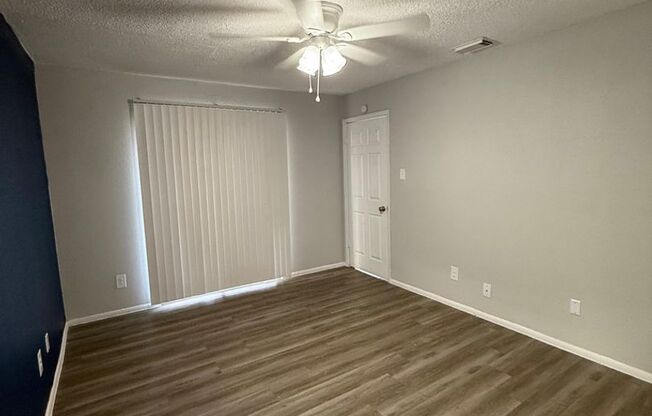 2 beds, 2 baths, 910 sqft, $1,200, Unit 615