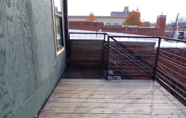 1 bed, 1 bath, $1,550, Unit 1212 Adams Apt A